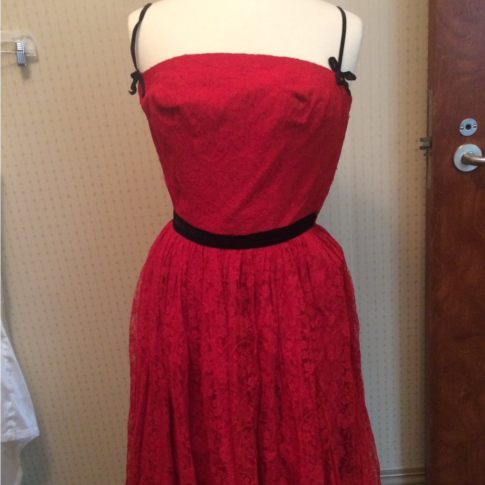 Vintage Red Lace Party Dress XS